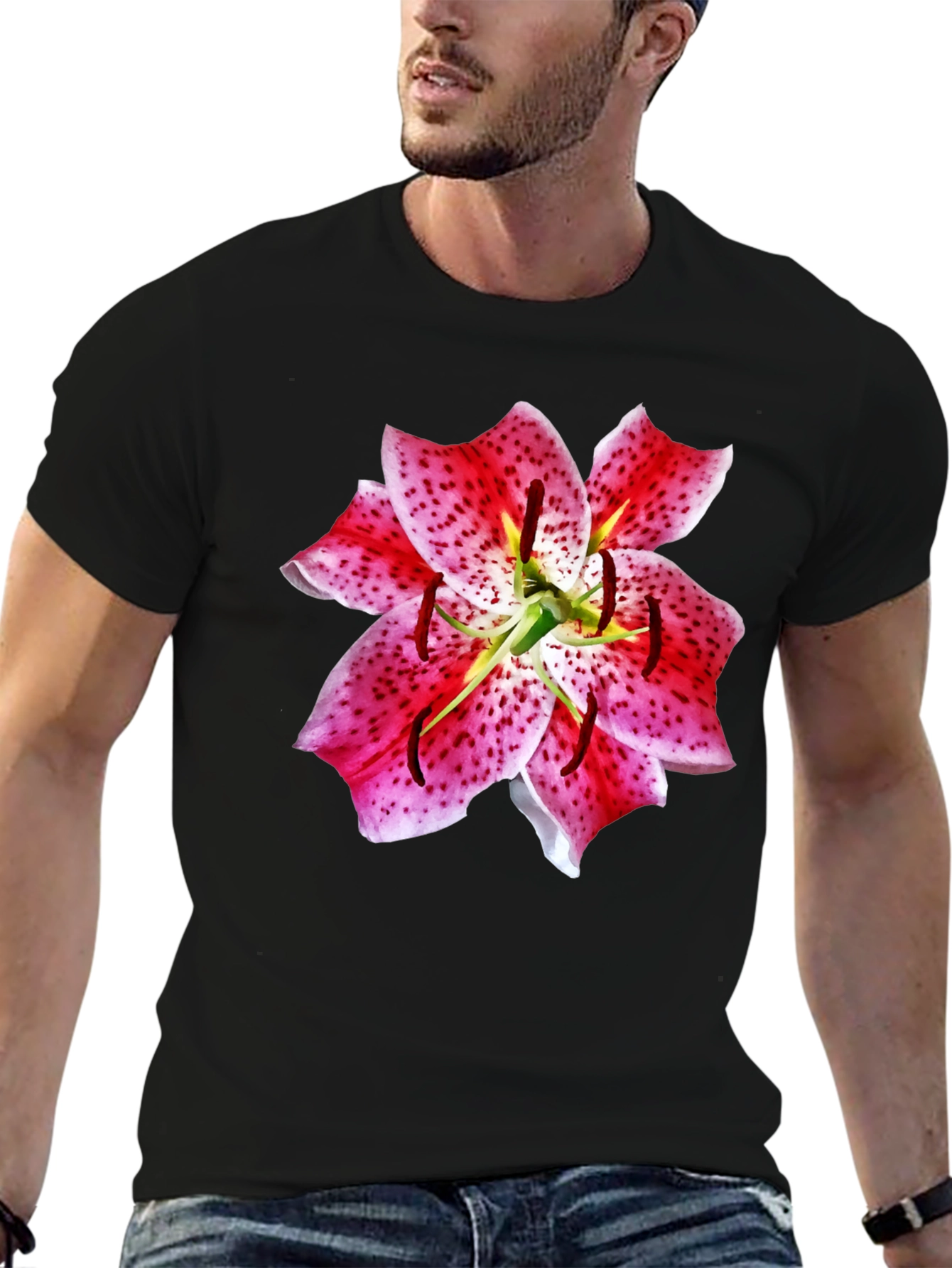 Camiseta Negra con Estampado Floral de Lirio
