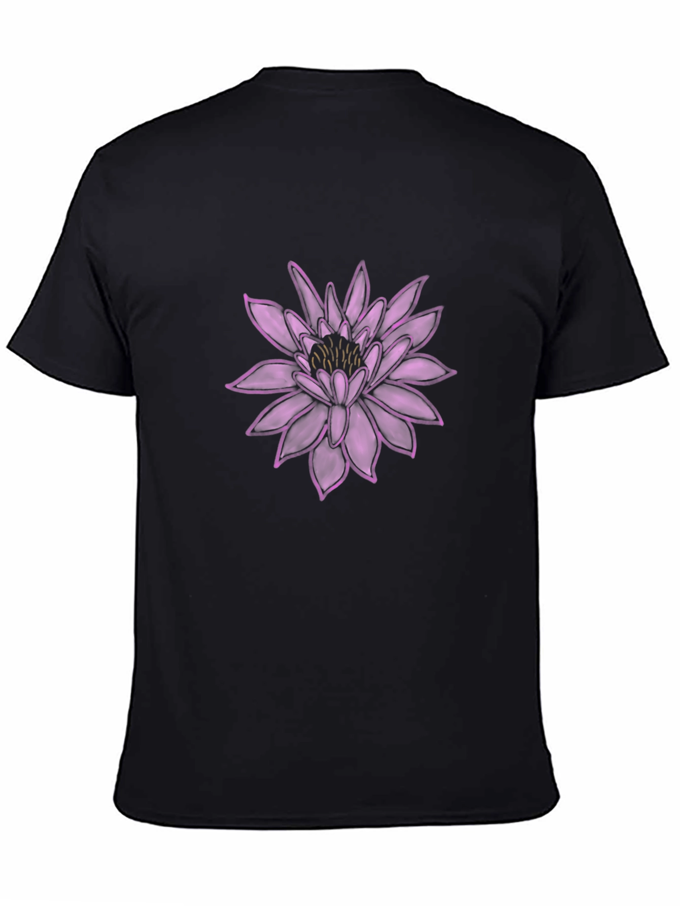 Camiseta Negra con Diseño Floral Púrpura