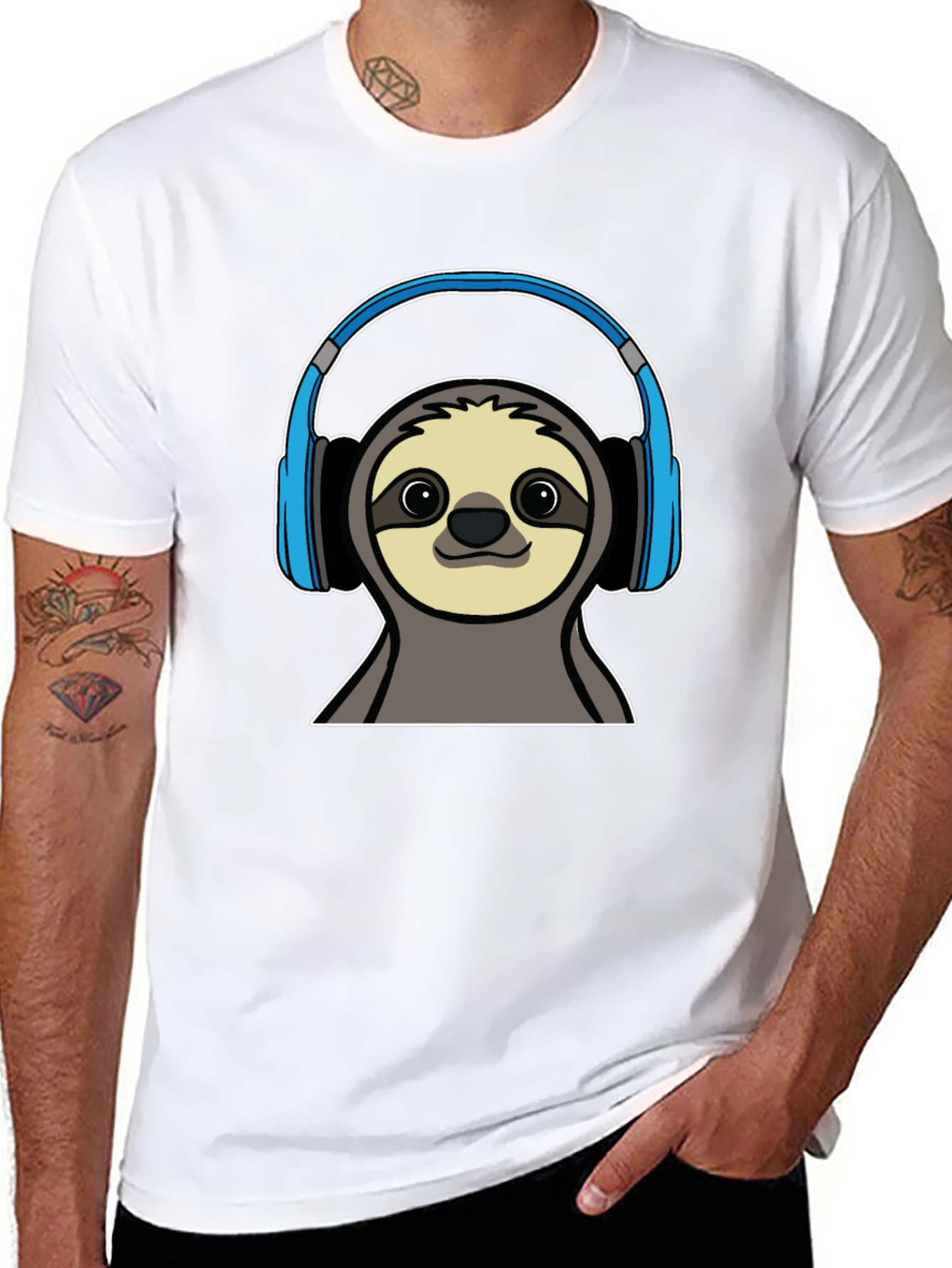 Camiseta Negra con Diseño de Perezoso con Auriculares