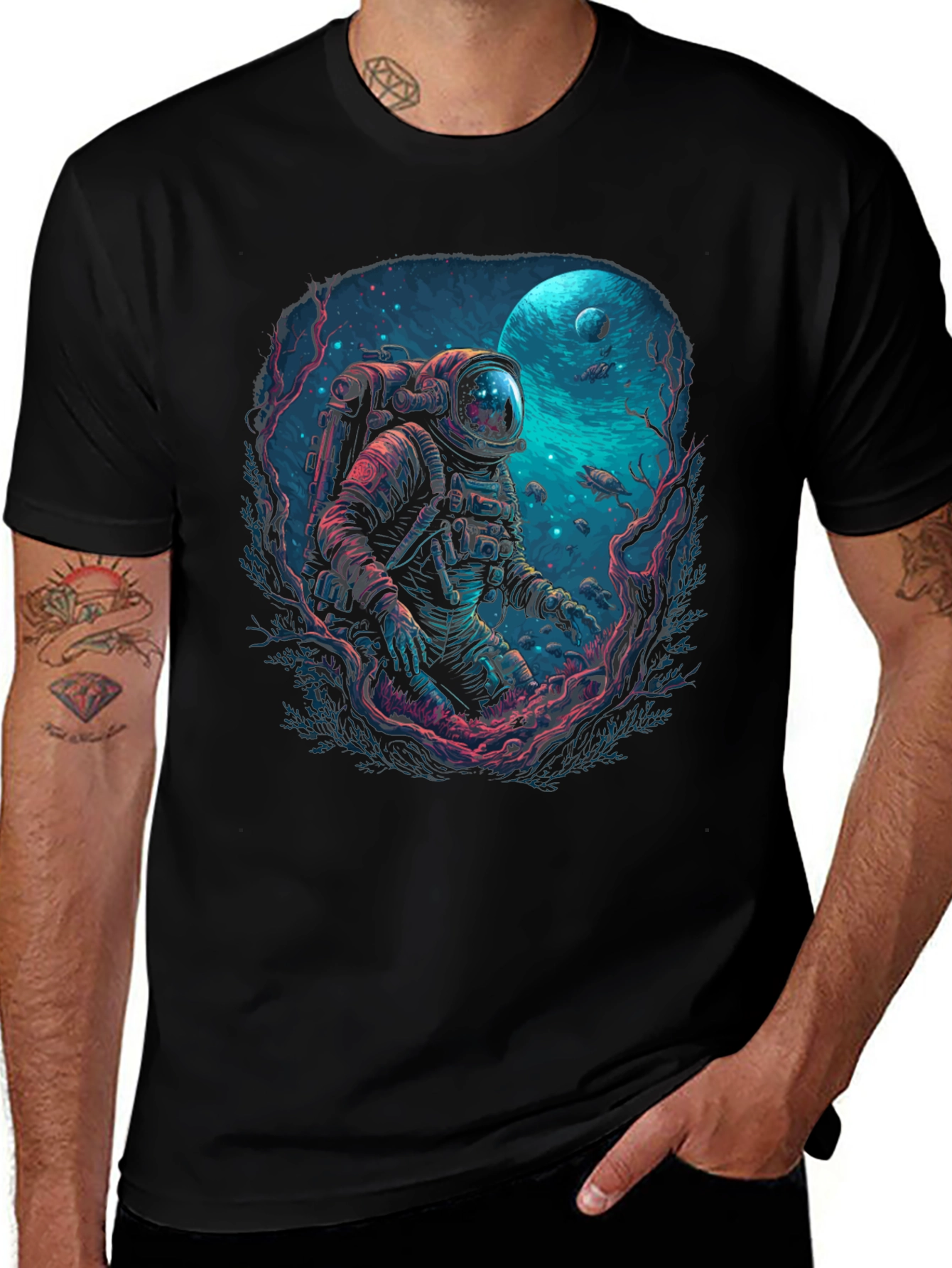 Camiseta Negra con Diseño de Astronauta Submarino