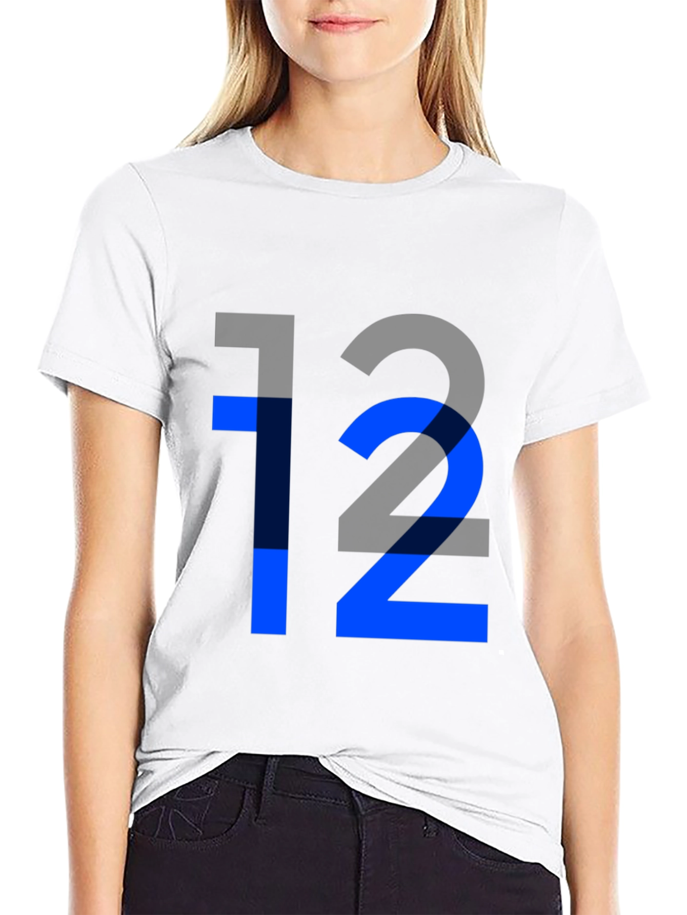 Camiseta Negra con Diseño Número 12 Azul