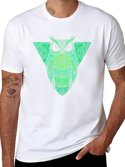 Camiseta Hombre Negra con Búho Triángulo Verde