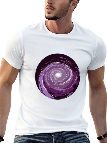 Camiseta Negra con Espiral Morado Abstracto