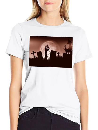 Camiseta Negra Halloween Cementerio y Mano Zombie