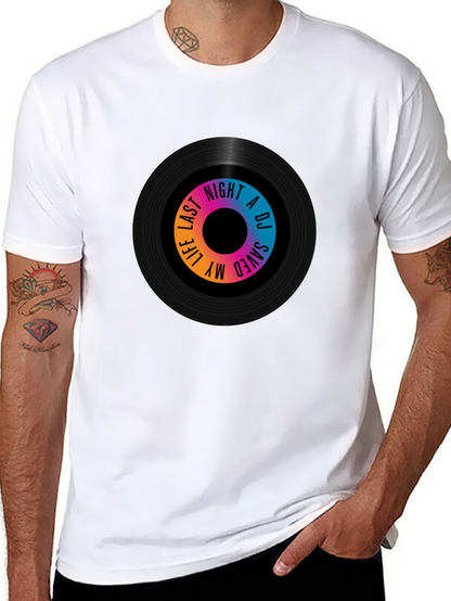 Camiseta Negra con Diseño de Vinilo Musical