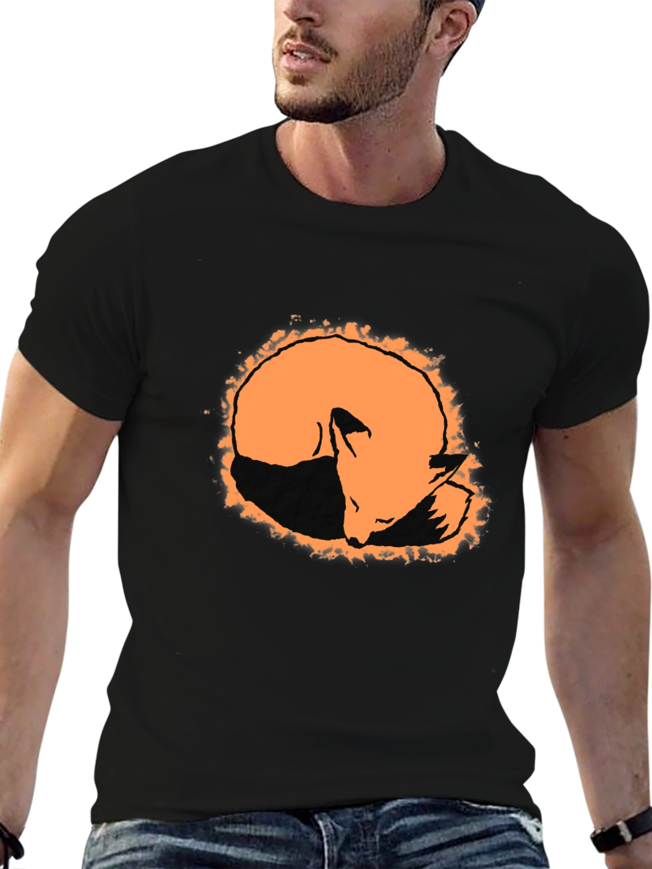 Camiseta Negra con Diseño de Zorro Naranja