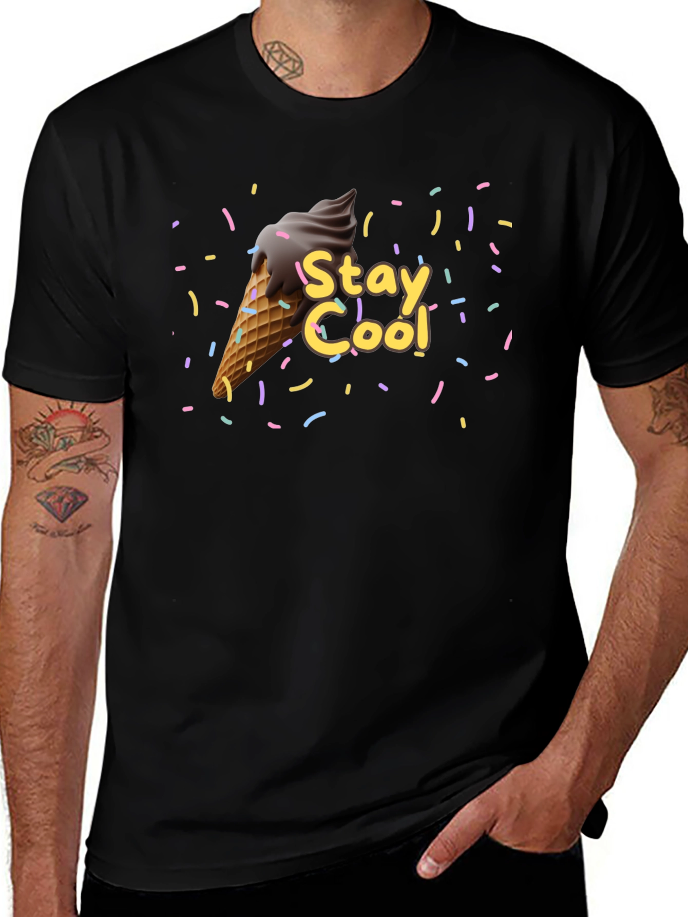 Camiseta Negra Stay Cool con Helado