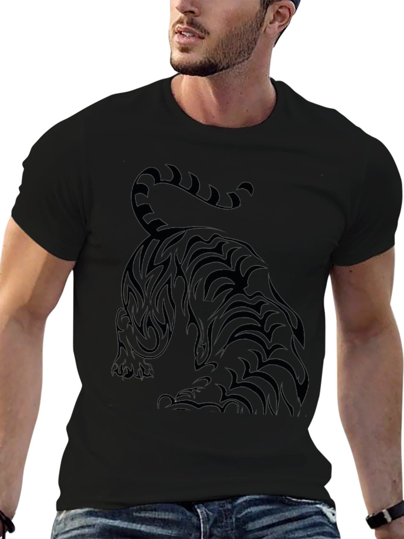 Camiseta Negra con Diseño de Tigre Tribal para Hombre