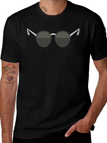 Camiseta Negra con Diseño de Gafas Redondas