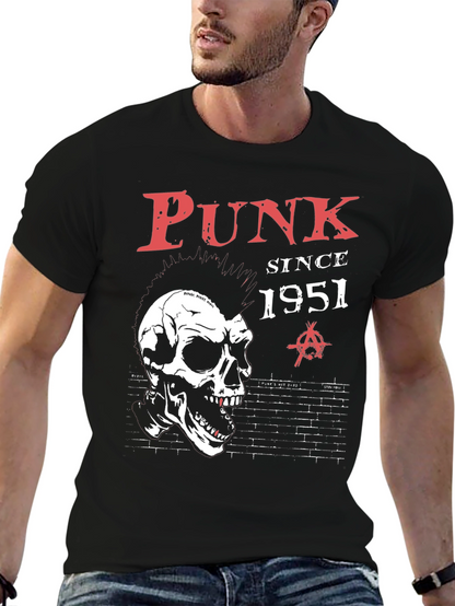 Camiseta Negra Punk Since 1951 con Calavera