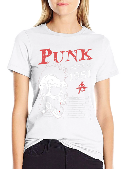 Camiseta Negra Punk Since 1951 con Calavera