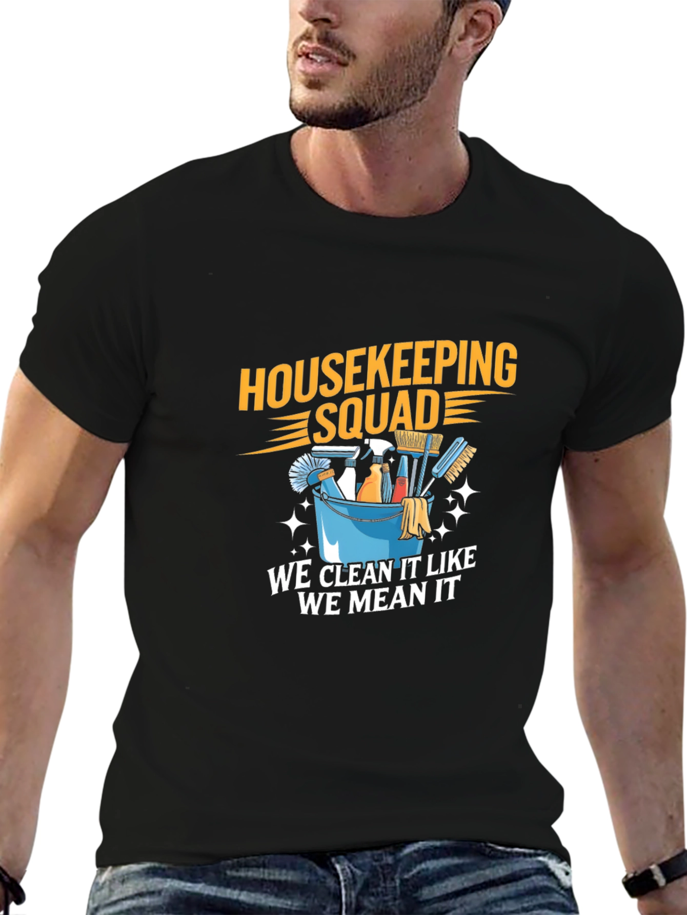 Camiseta Housekeeping Squad - Limpieza con Actitud