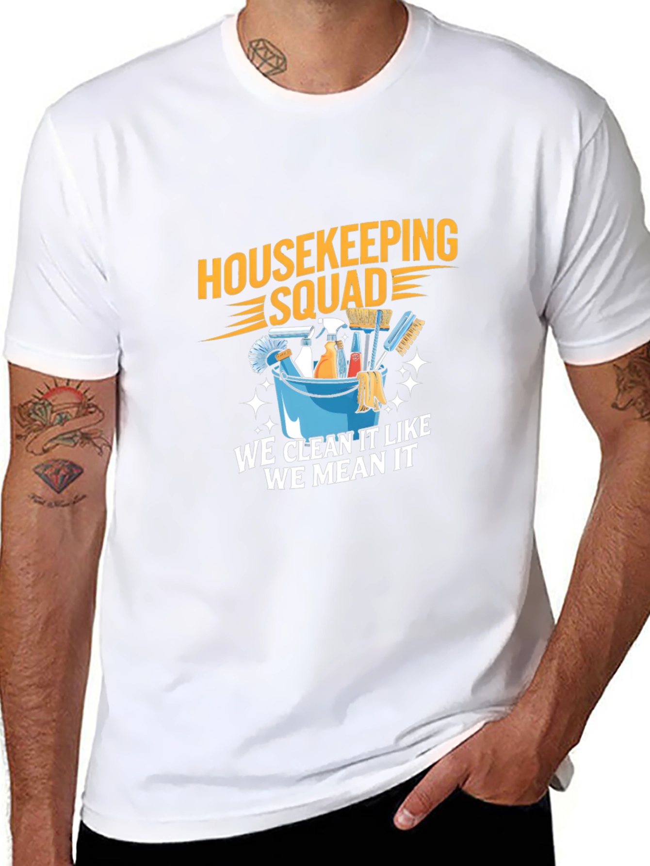 Camiseta Housekeeping Squad - Limpieza con Actitud