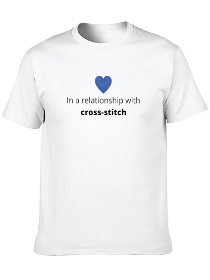 Camiseta Negra En Relación Con Punto de Cruz