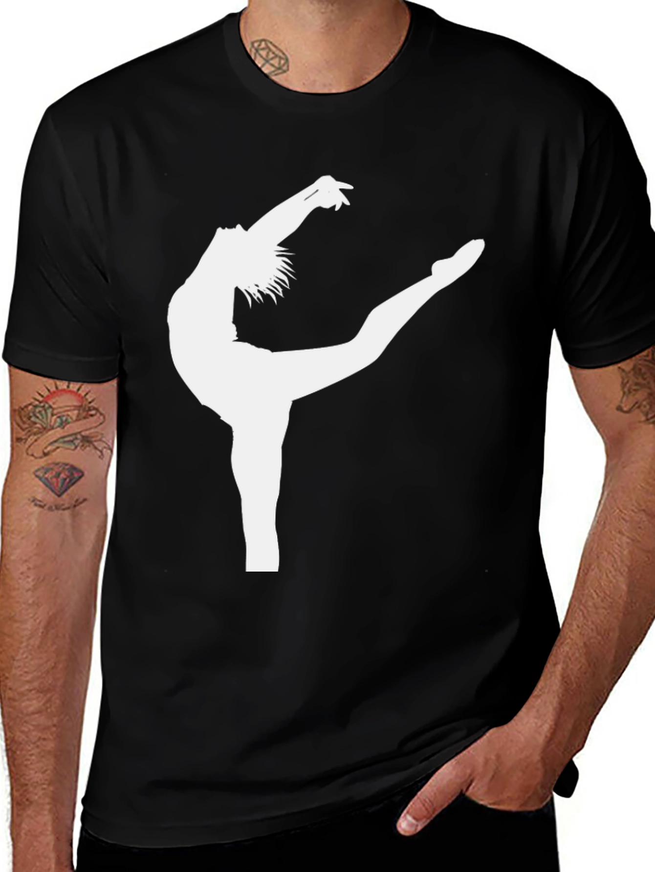 Camiseta Negra con Silueta de Bailarina