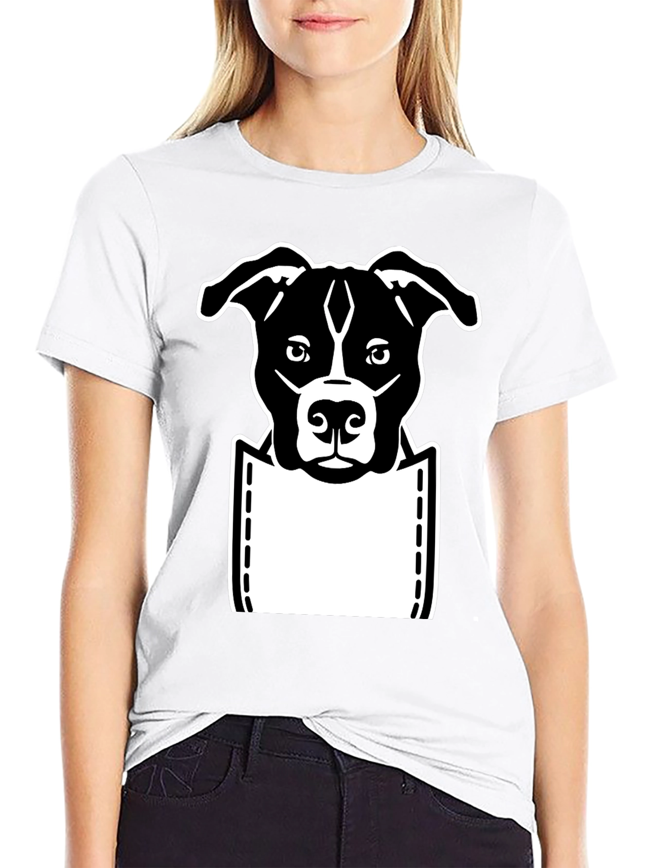 Camiseta Negra con Diseño de Perro en Bolsillo