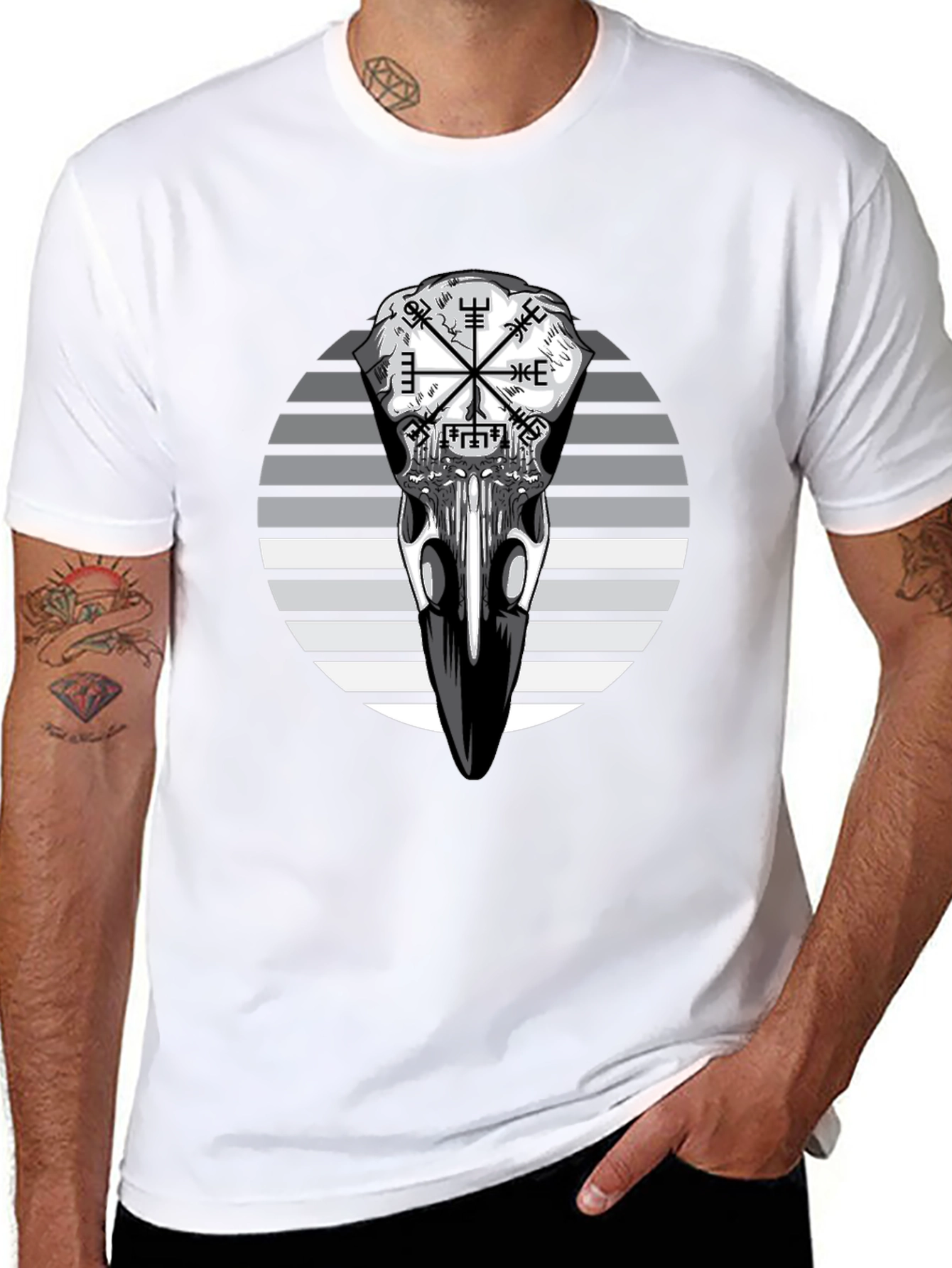 Camiseta Negra Cráneo de Cuervo Vikingo