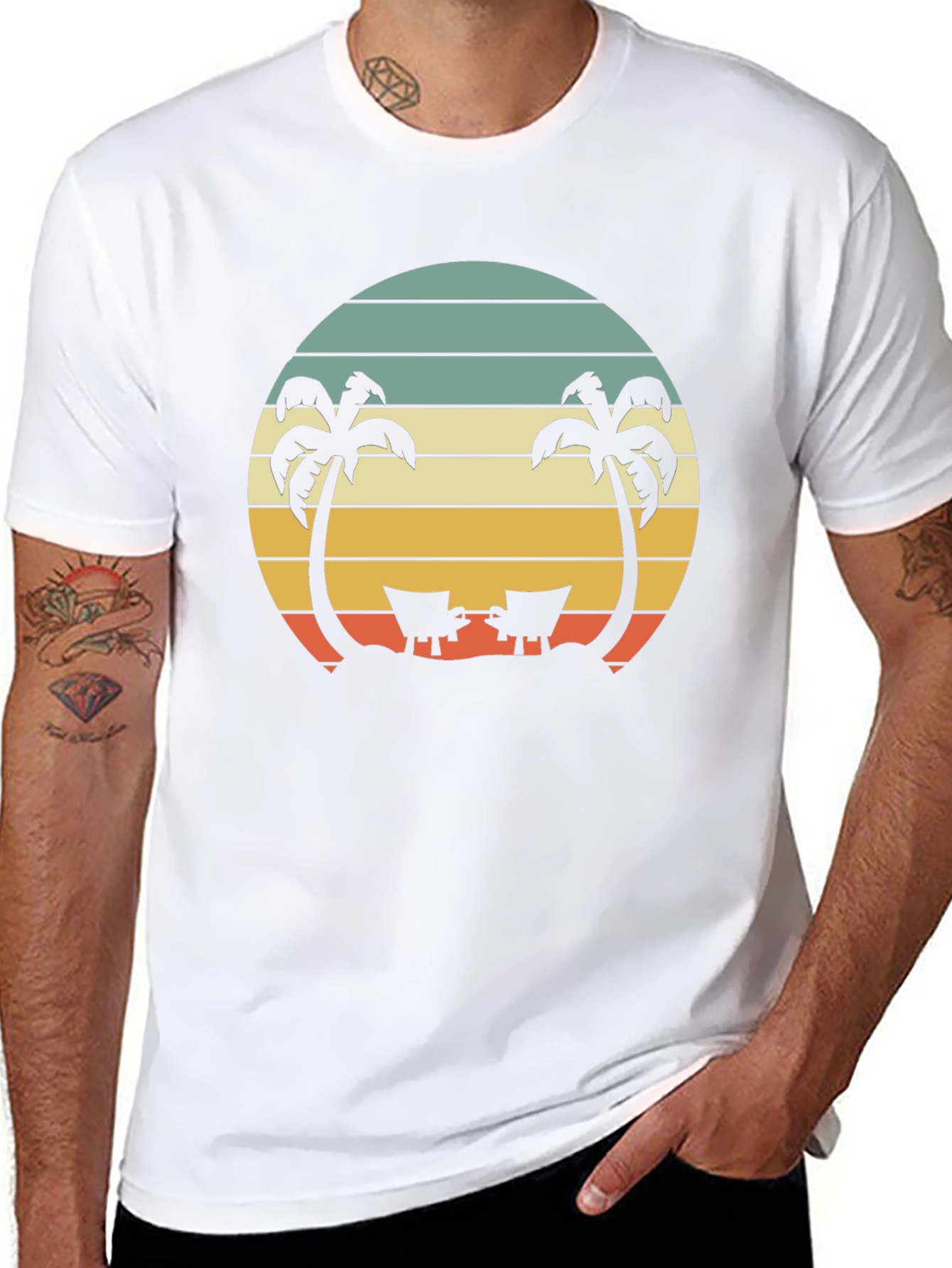 Camiseta Negra con Diseño Retro de Playa y Palmeras