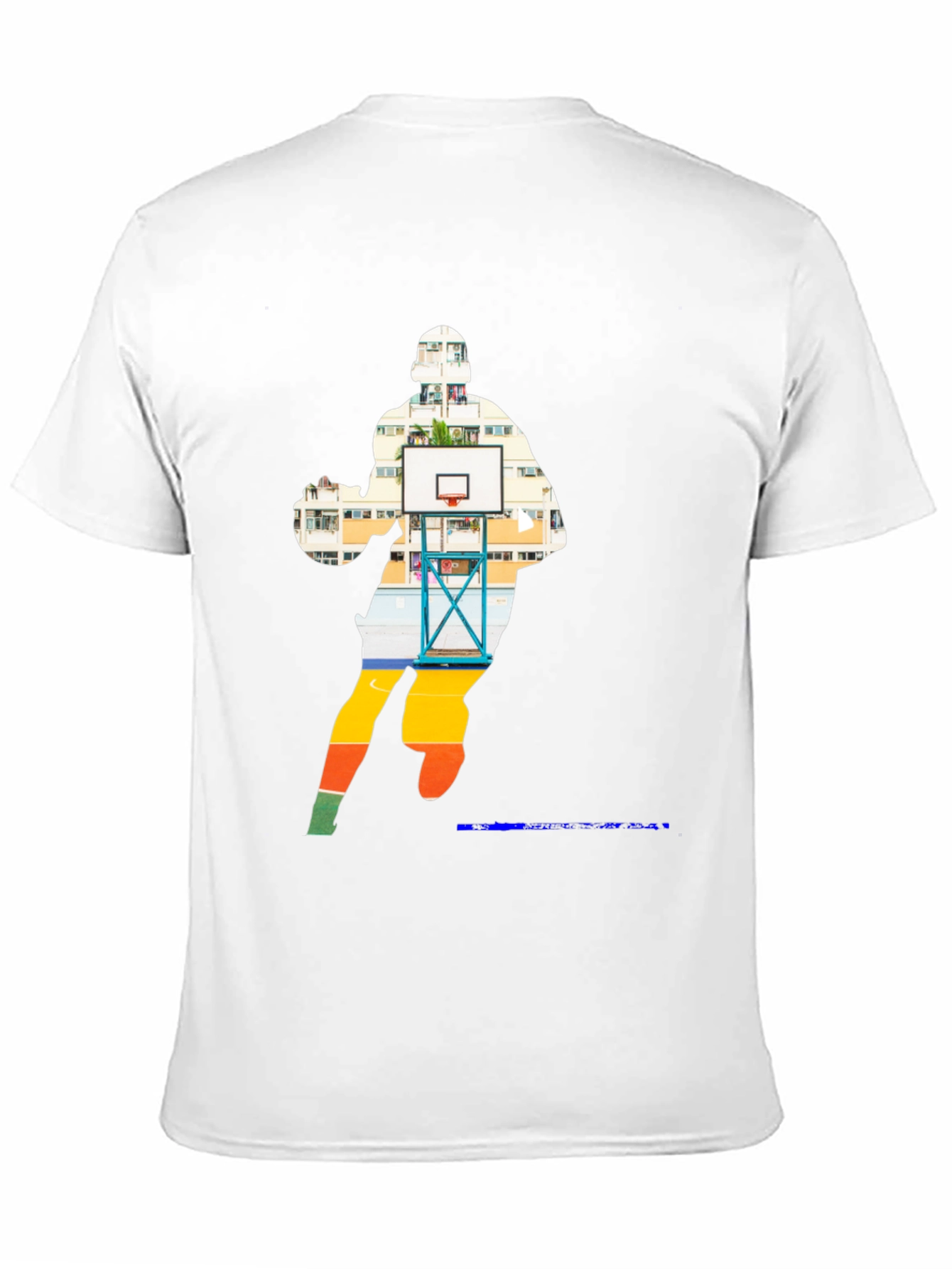 Camiseta Negra con Diseño de Baloncesto Urbano