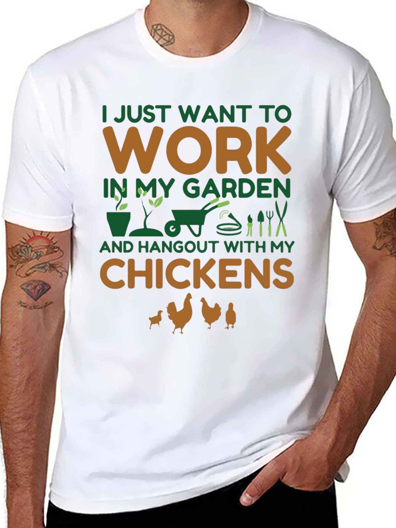 Camiseta Negra Jardinero y Amante de Gallinas