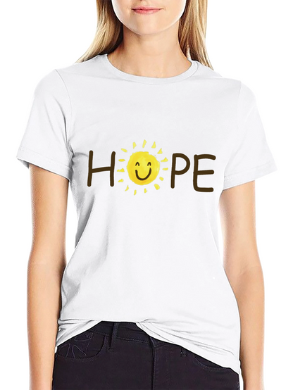 Camiseta Negra Hope con Sol Sonriente