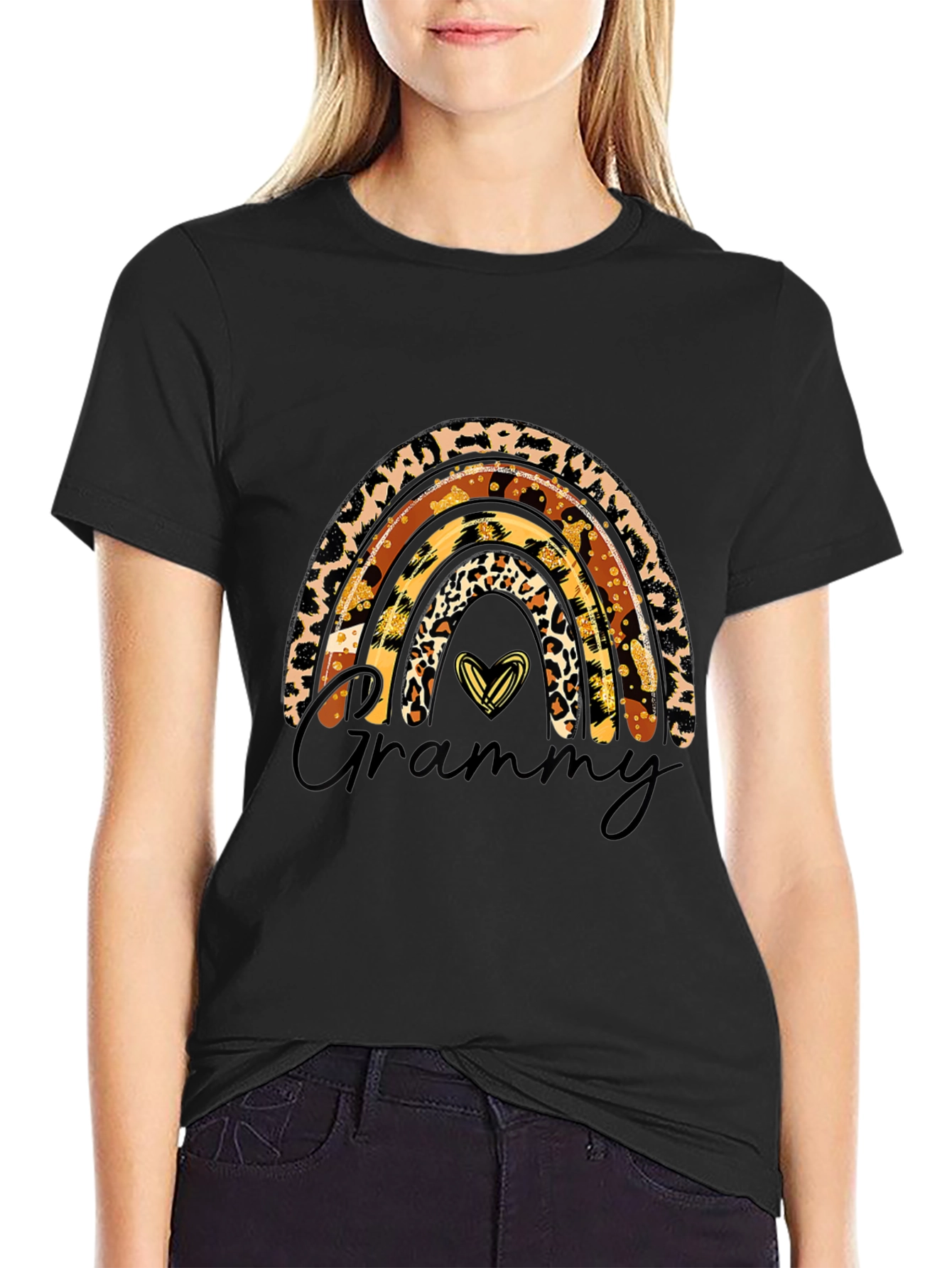 Camiseta Negra Diseño Grammy Arcoíris Animal Print