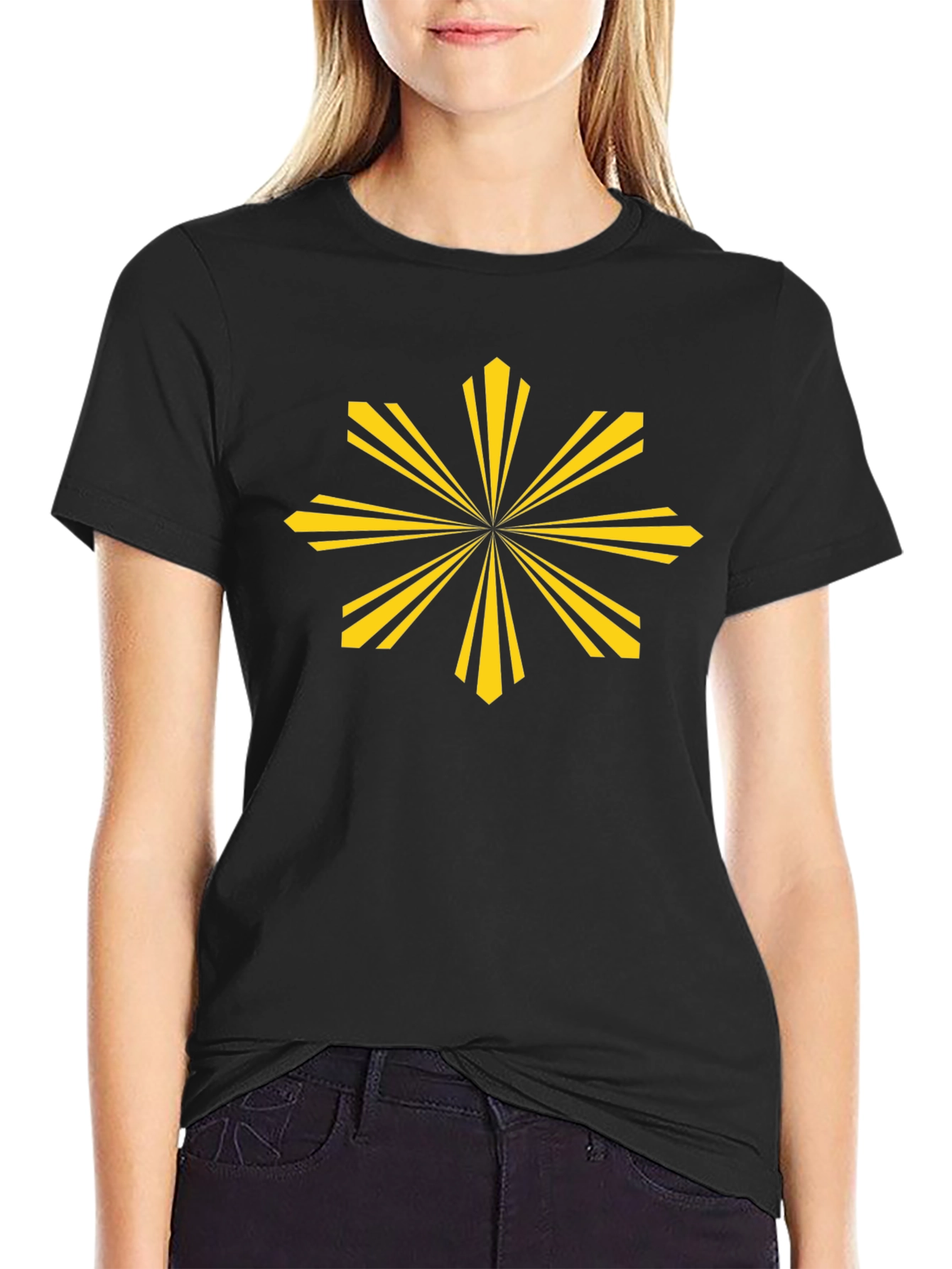 Camiseta Negra con Sol Amarillo Estilizado