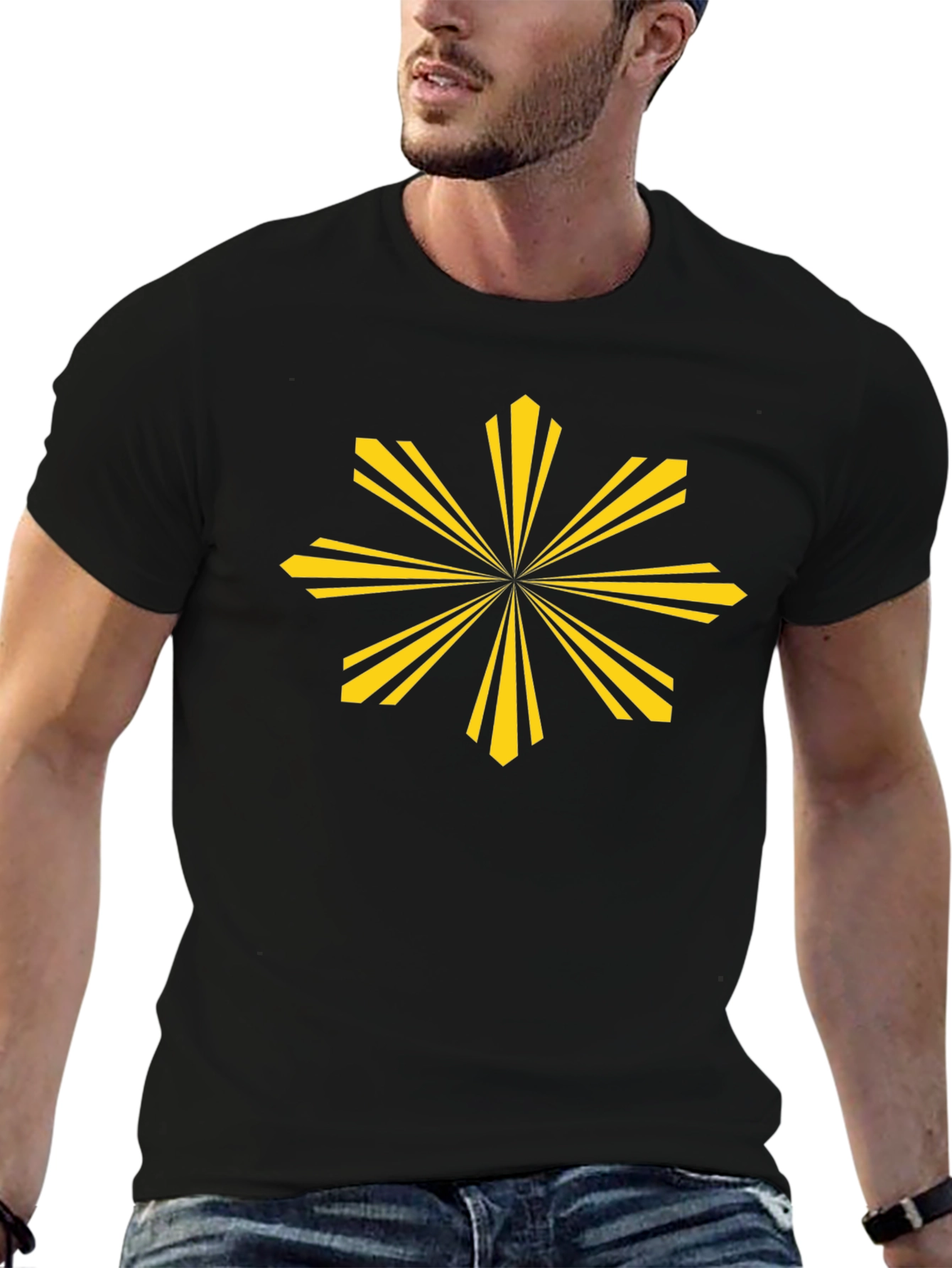 Camiseta Negra con Sol Amarillo Estilizado