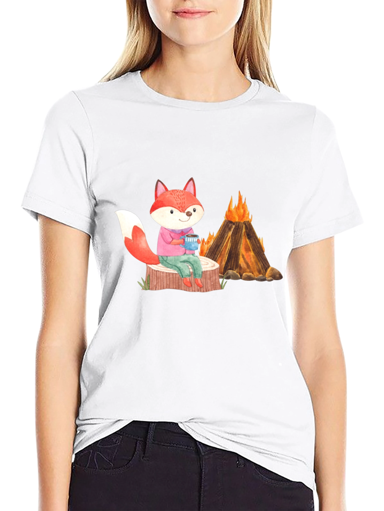 Camiseta Negra con Zorro Junto a Fogata