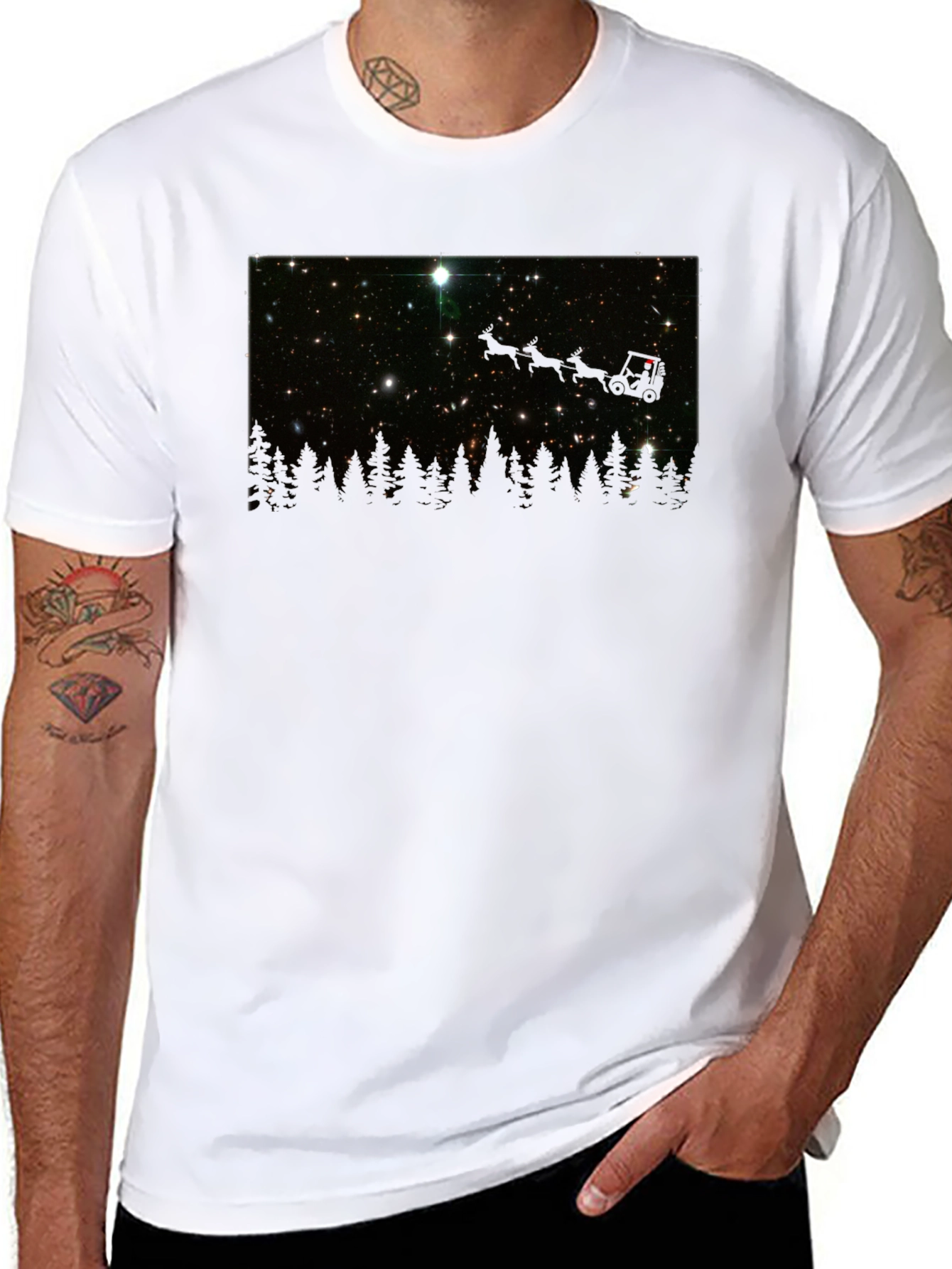 Camiseta Negra con Estrellas y Bosque Nocturno