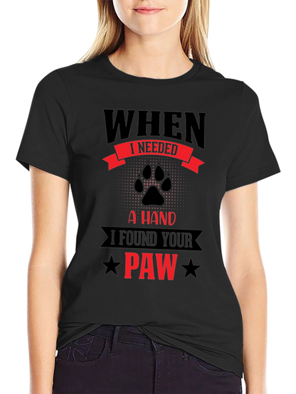 Camiseta Negra con Diseño de Huella Paw