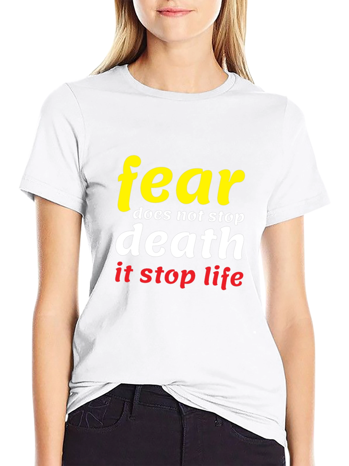 Camiseta Negra con Diseño Fear Stops Life