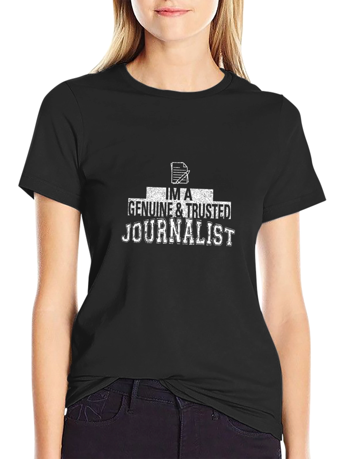 Camiseta Negra Periodista Genuino y de Confianza