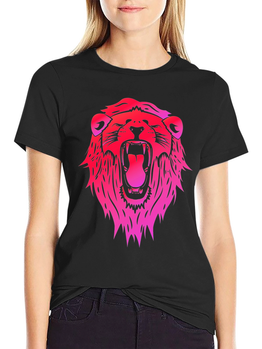 Camiseta Negra con Diseño de León Degradado