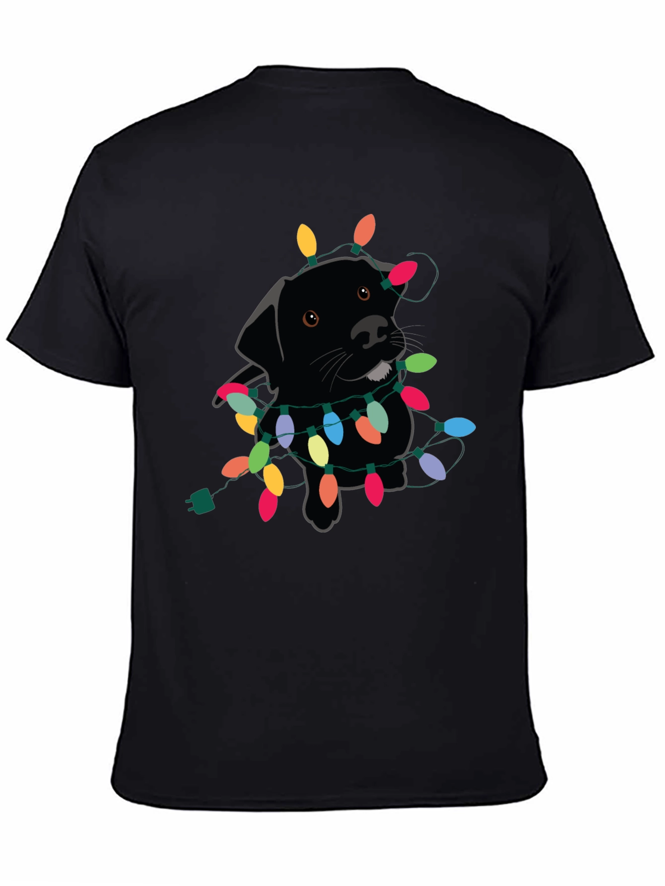 Camiseta Negra con Perro Labrador y Luces Navideñas