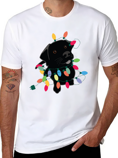 Camiseta Negra con Perro Labrador y Luces Navideñas