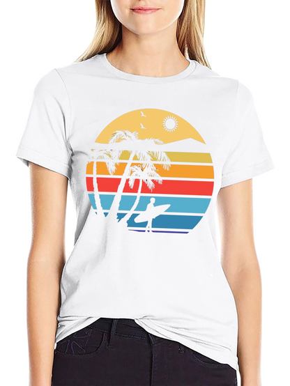 Camiseta Negra con Diseño Retro de Playa
