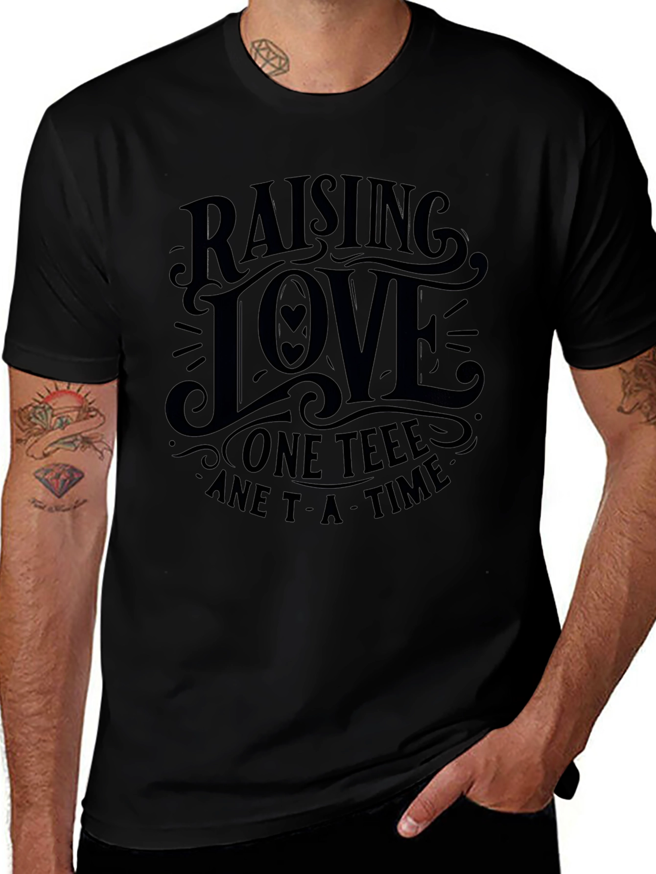 Camiseta Negra Raising Love