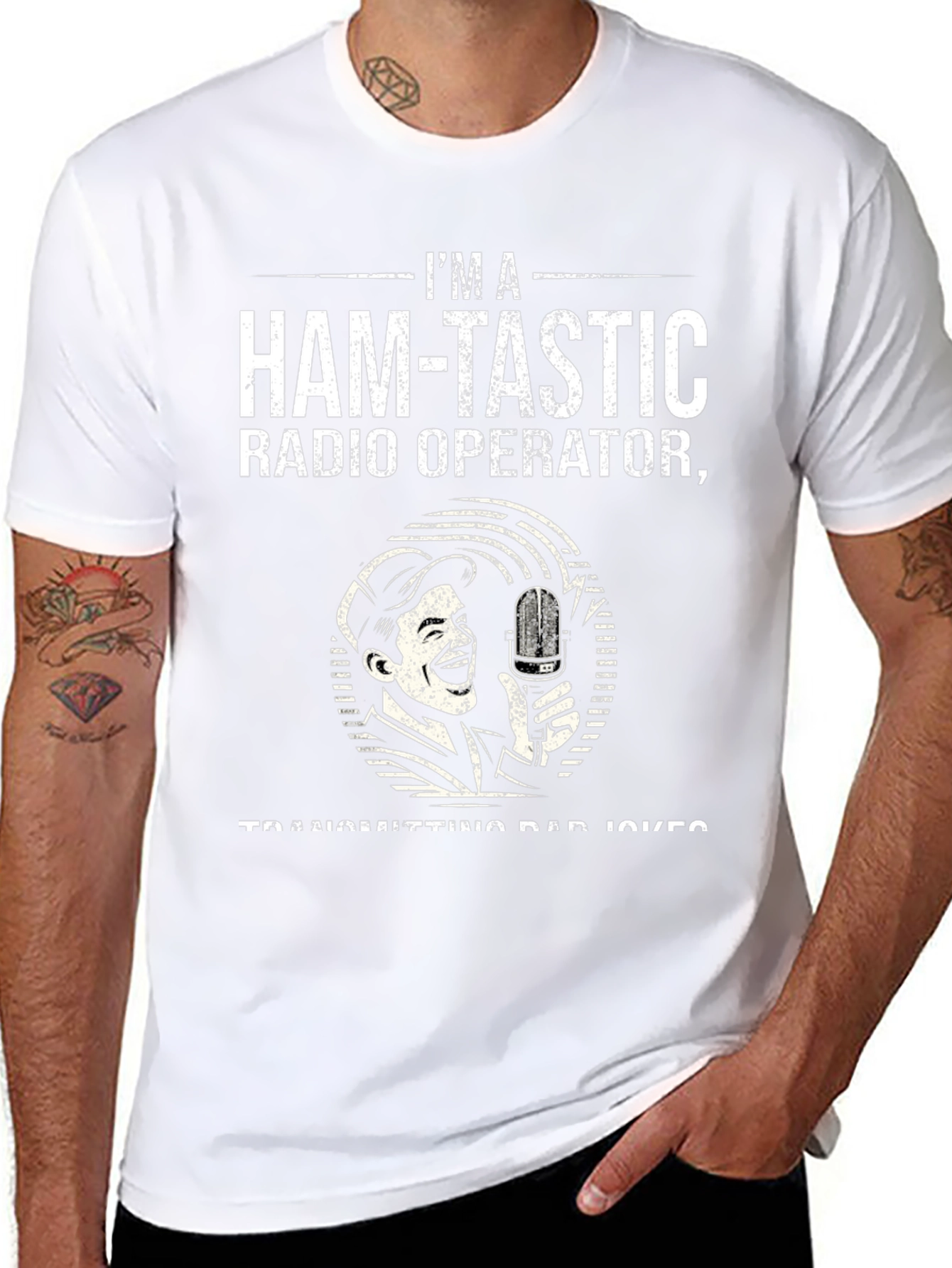 Camiseta Humorística: Ham-Tastic Radio Operator