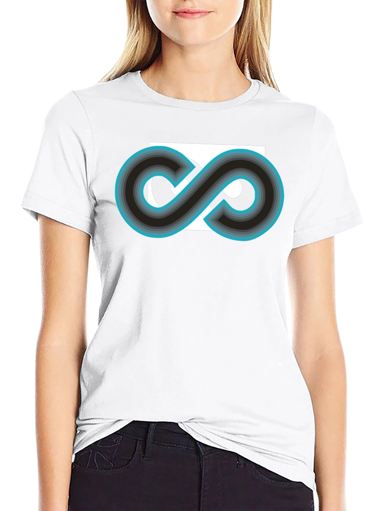 Camiseta Negra con Diseño Infinito Retro