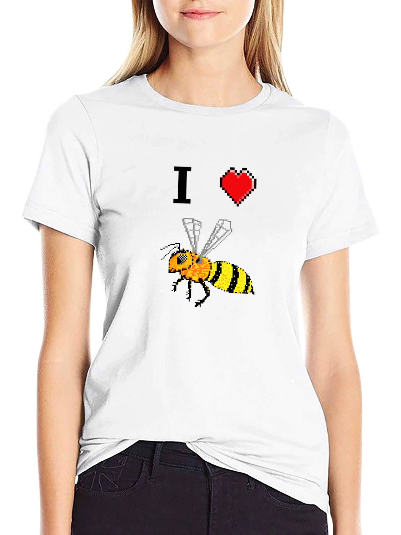 Camiseta Negra con Diseño Abeja Pixelada I ❤️ Bees