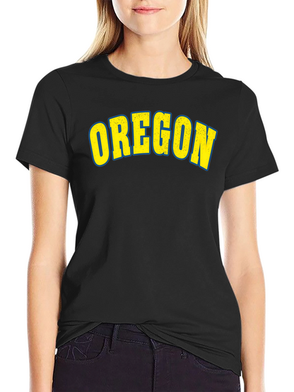 Camiseta Negra Clásica con Diseño Oregon