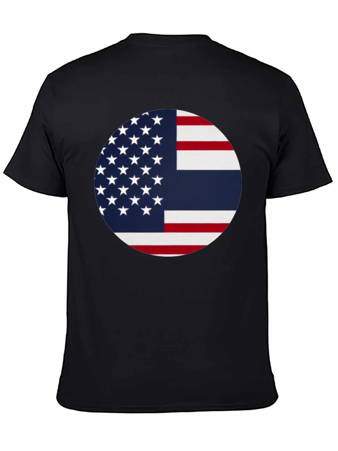 Camiseta Negra con Diseño de Bandera Combinada