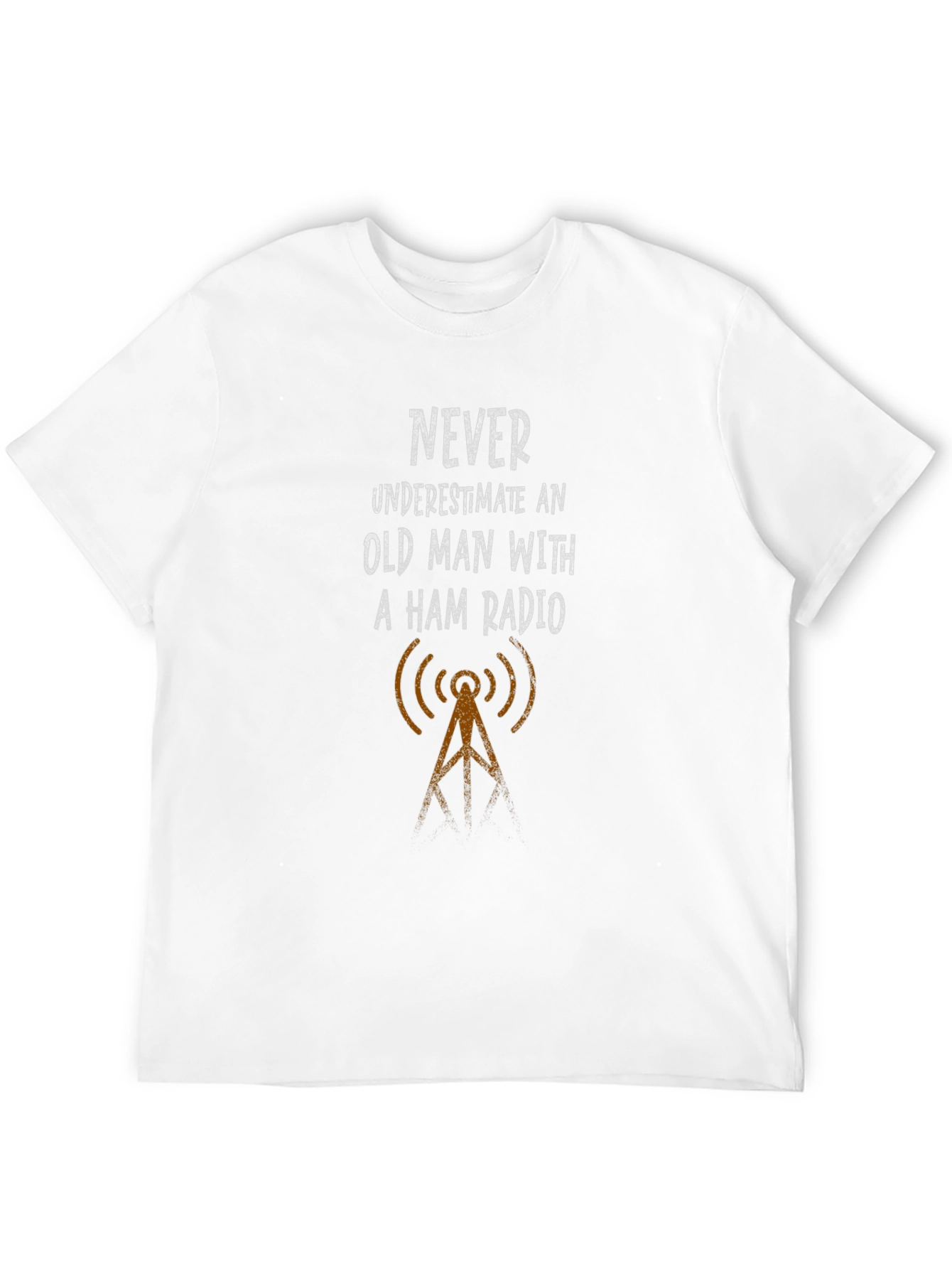 Camiseta Negra: Nunca Subestimes a un Hombre con Radio