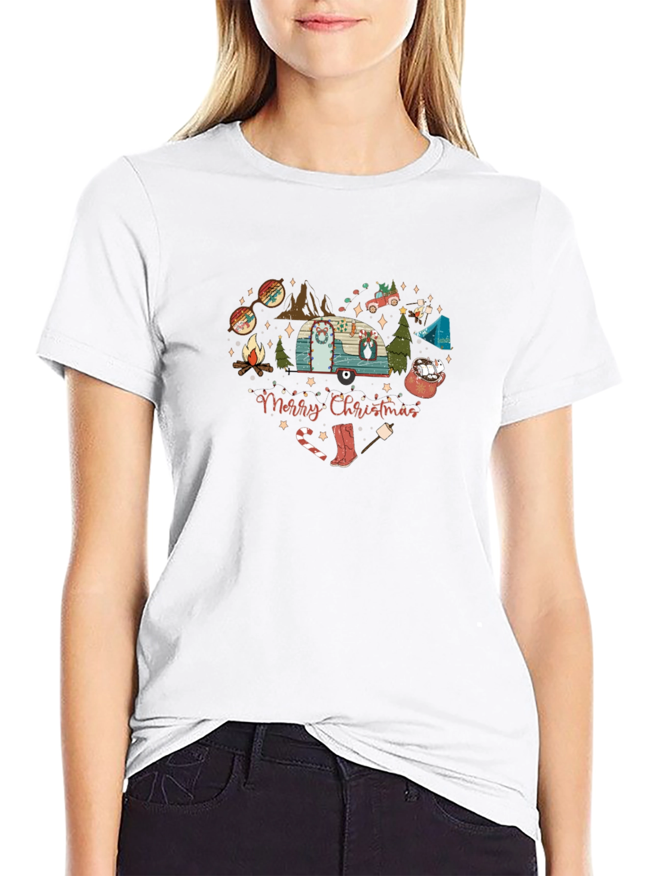 Camiseta Navideña Corazón Camping