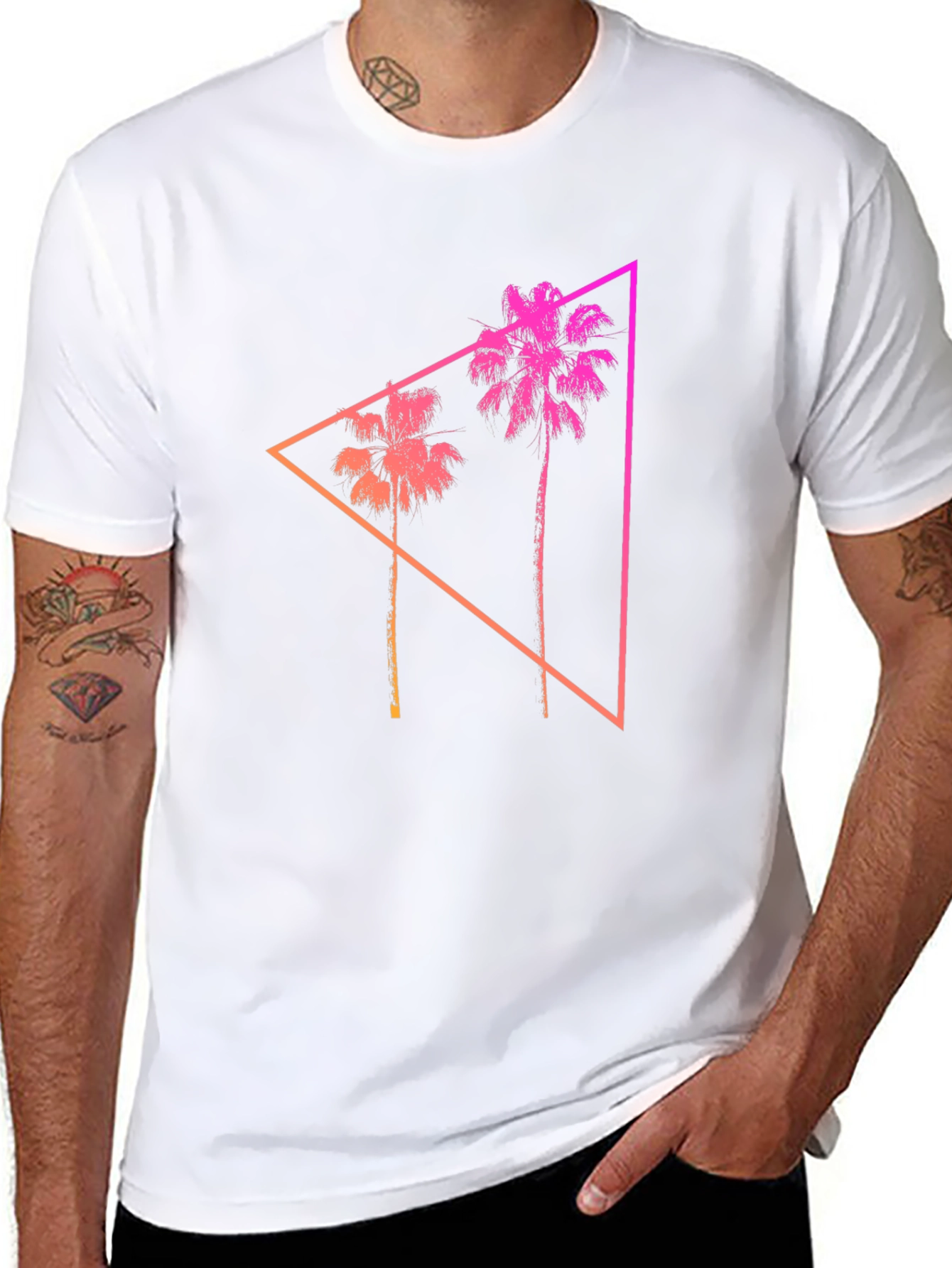 Camiseta Negra con Diseño Tropical Geométrico