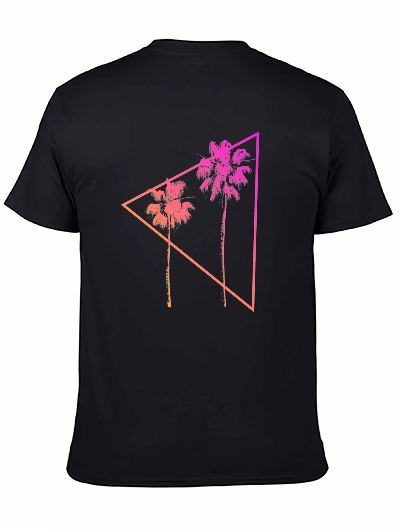 Camiseta Negra con Diseño Tropical Geométrico