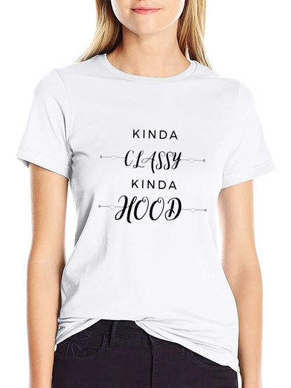 Camiseta Negra con Diseño Kinda Classy Kinda Hood
