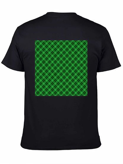 Camiseta Negra con Diseño Tartán Verde