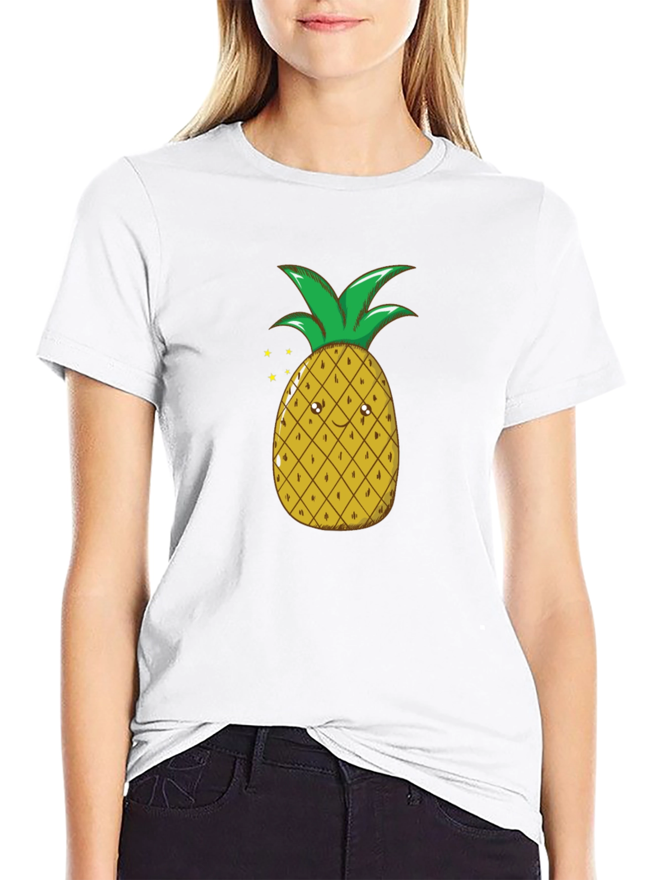 Camiseta Negra con Diseño de Piña Divertida